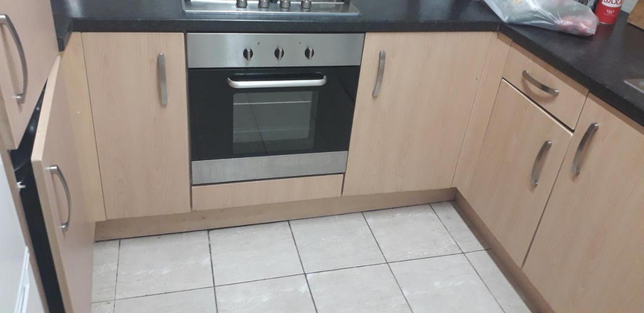 7, Cranehouse Brangbourne Road One Big Double Room Available On Reasonable Price, Shared Flat Лондон Екстериор снимка